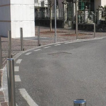 Bollard em Aço Inoxidável em Bauru